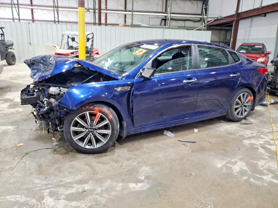 KIA OPTIMA 2019 with VIN 5XXGT4L37KG365103 - Photo from auction