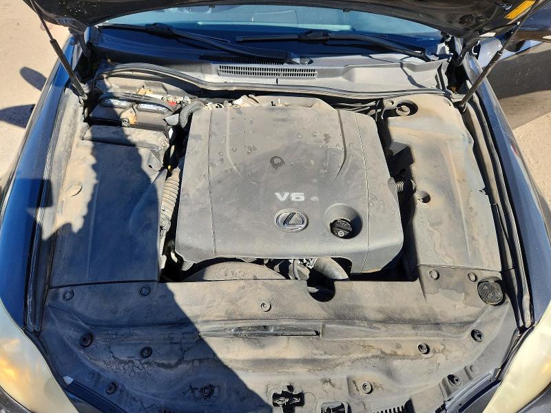 Photo 11 from auction – 2010 LEXUS IS with VIN JTHBF5C22A5109760