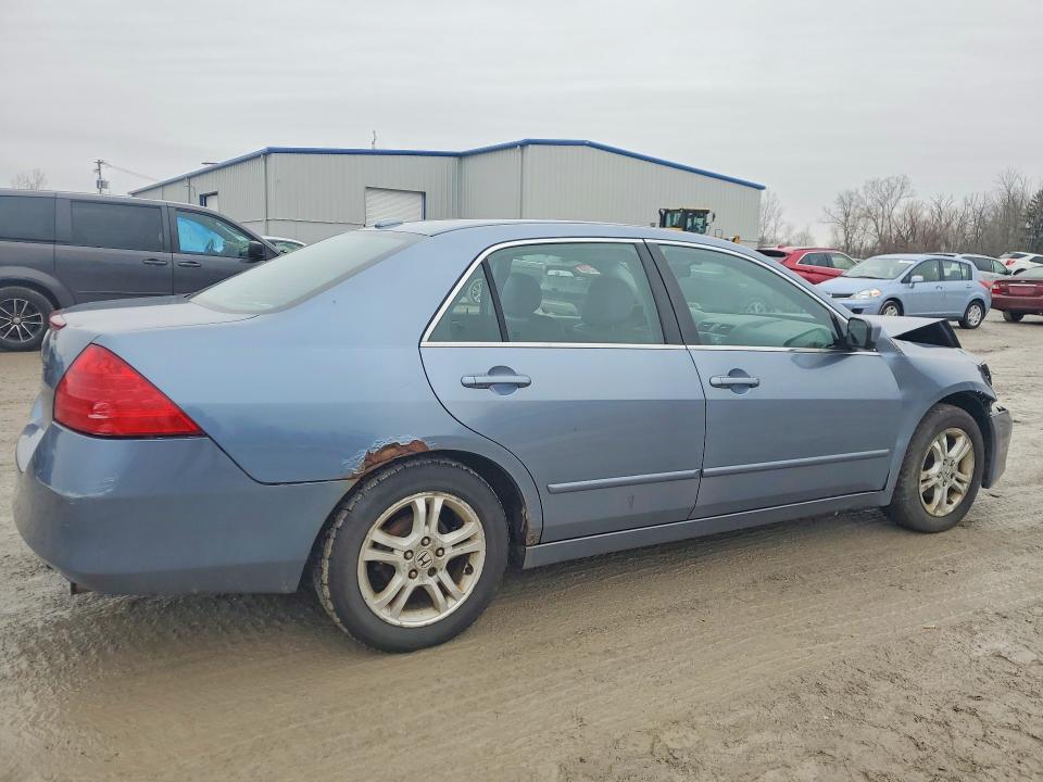 Photo 3 from auction – 2007 HONDA ACCORD with VIN 1HGCM56867A070880