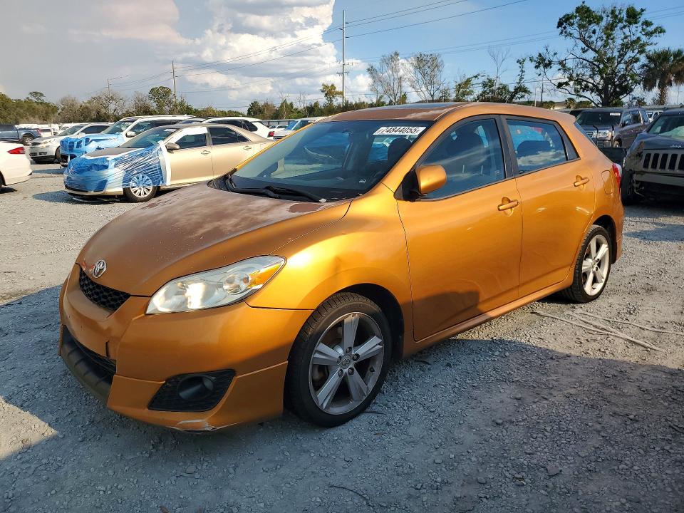 TOYOTA COROLLA MATRIX 2009 with VIN 2T1KE40E09C002881 - Photo from auction