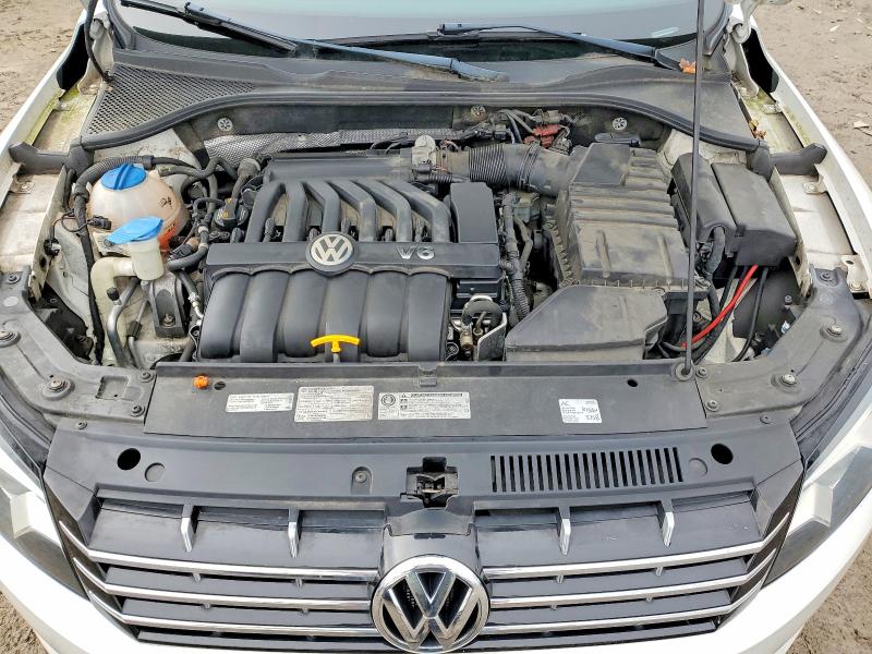 Photo 11 from auction – 2012 VOLKSWAGEN PASSAT with VIN 1VWBM7A37CC068360