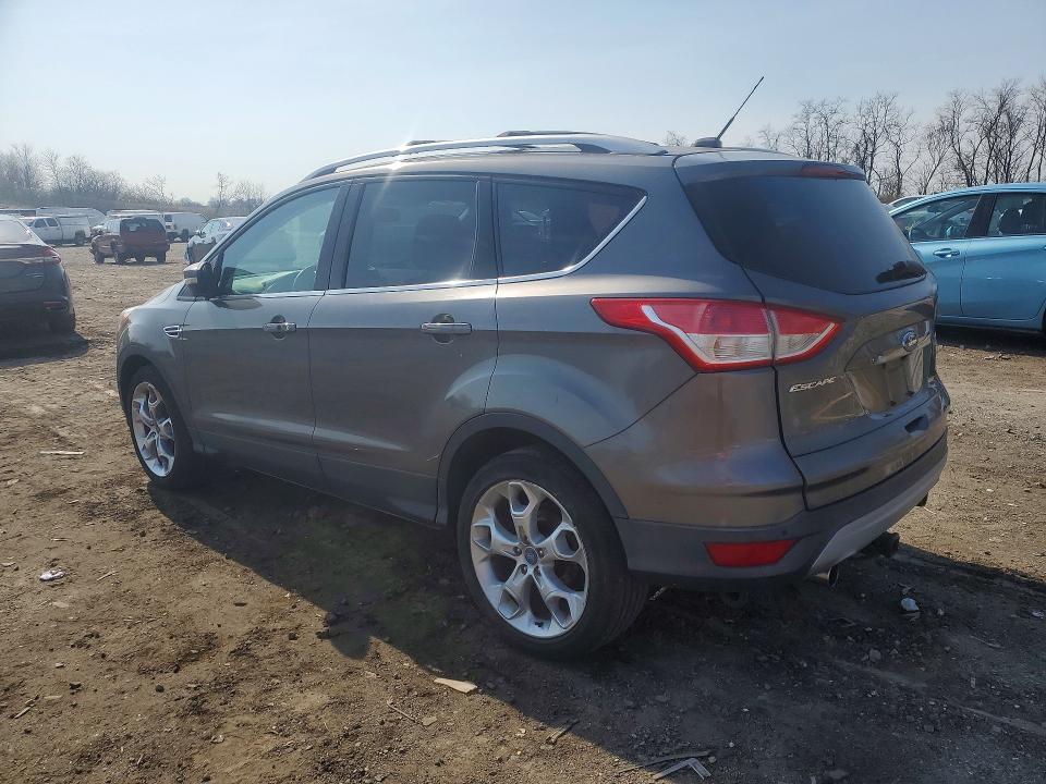 Photo 2 from auction – 2013 FORD ESCAPE with VIN 1FMCU9J92DUC07535
