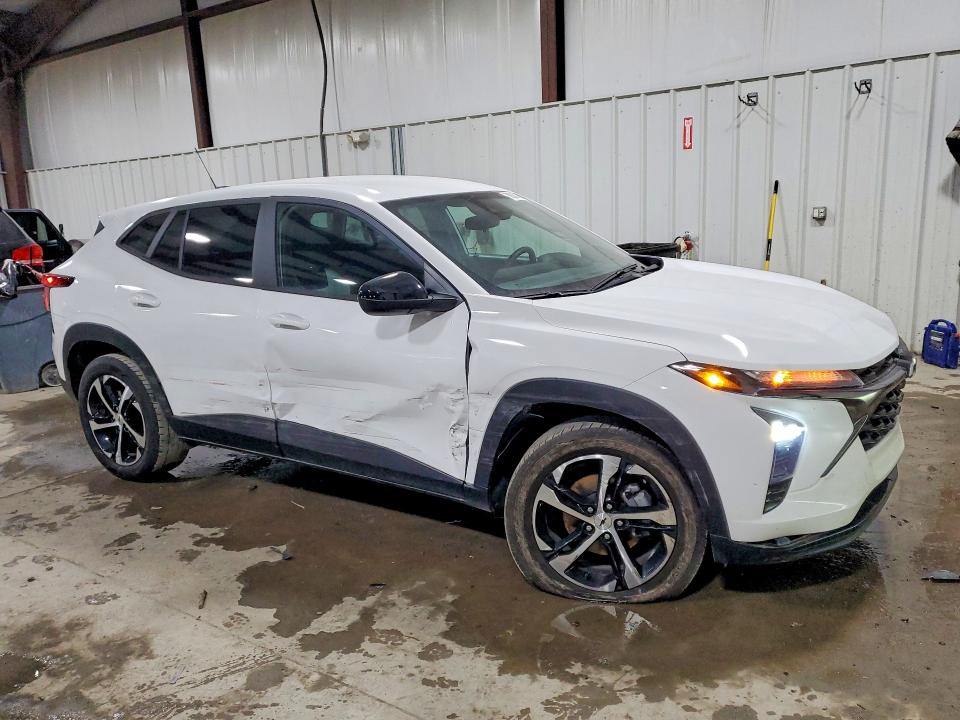 Photo 4 from auction – 2024 CHEVROLET TRAX with VIN KL77LGE26RC198665