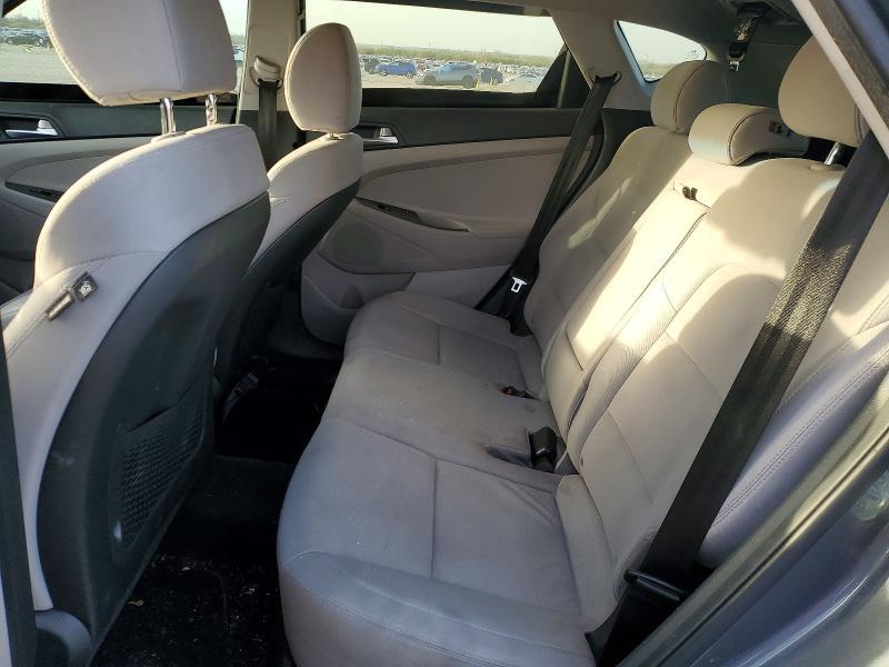 Photo 10 from auction – 2019 HYUNDAI TUCSON with VIN KM8J2CA46KU951926