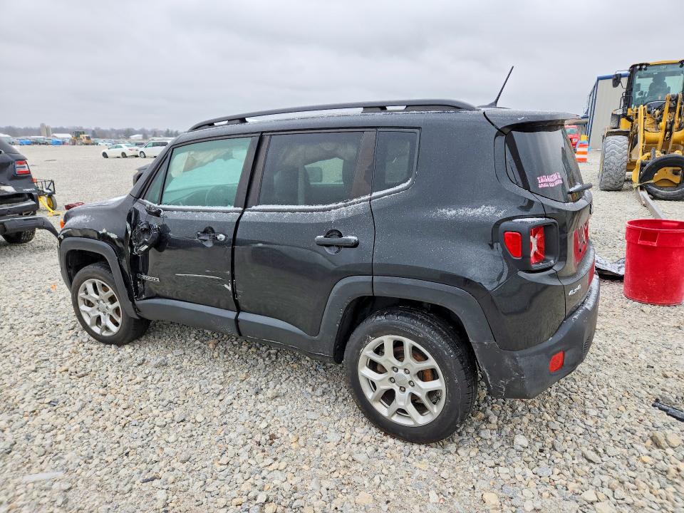 Photo 2 from auction – 2016 JEEP RENEGADE with VIN ZACCJBBT8GPD31359