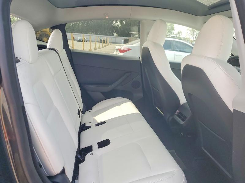Photo 11 from auction – 2024 TESLA MODEL Y with VIN 7SAYGDEE7RF001965