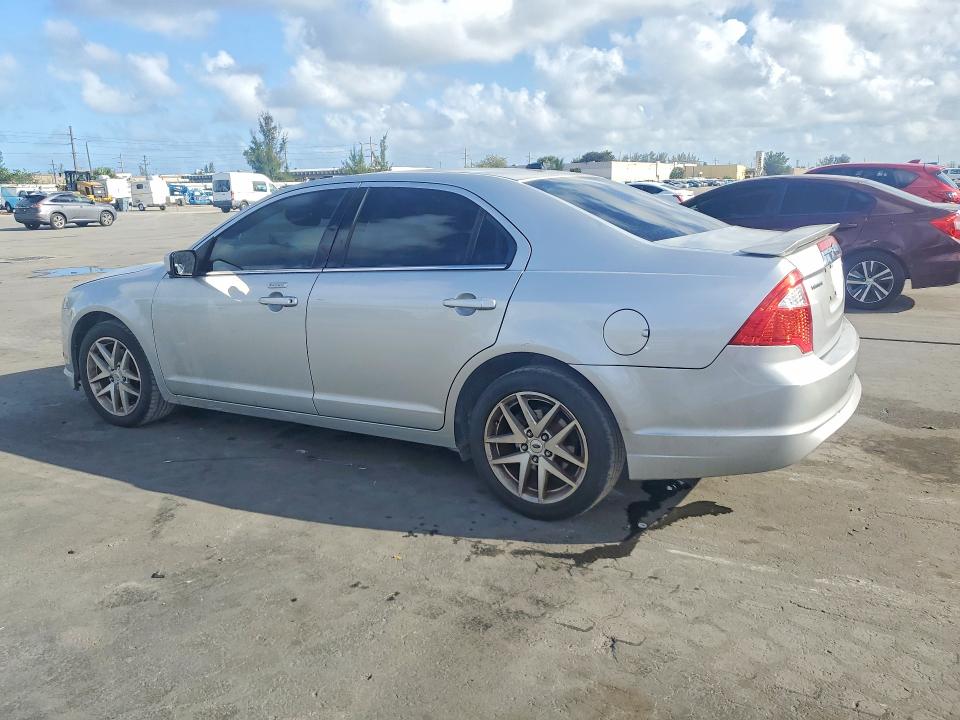 Photo 2 from auction – 2010 FORD FUSION with VIN 3FAHP0JA2AR223556
