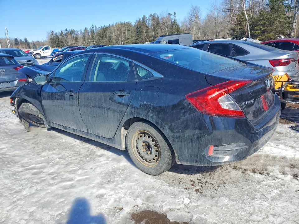 Photo 2 from auction – 2018 HONDA CIVIC with VIN 2HGFC2F50JH014687