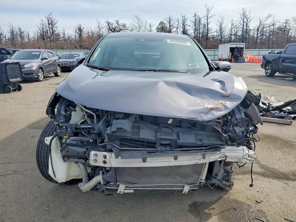 Photo 5 from auction – 2018 HONDA CR-V with VIN 7FARW2H54JE059111