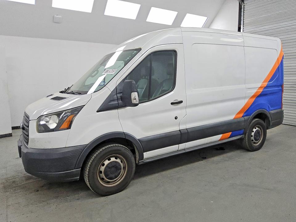 FORD TRANSIT 2018 with VIN 1FTYR1CM8JKA69778 - Photo from auction