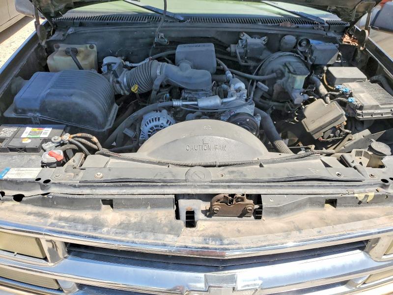 Photo 11 from auction – 1997 CHEVROLET GMT-400 with VIN 2GCEK19R3V1225922