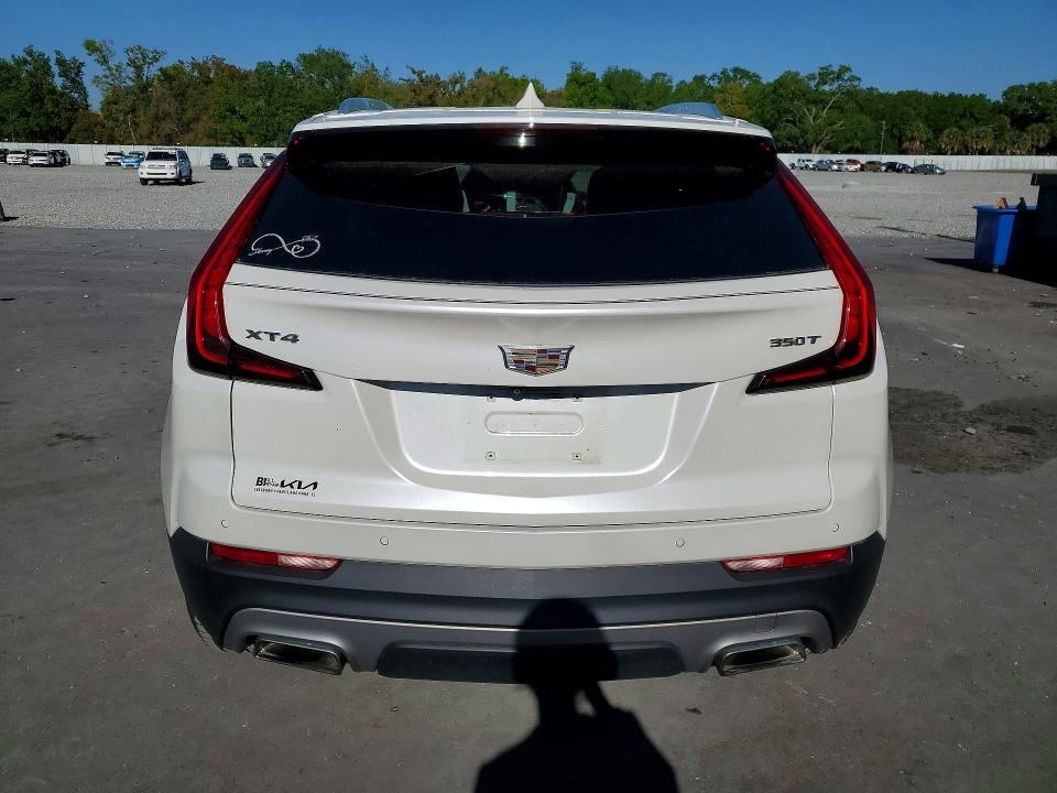 Photo 6 from auction – 2020 CADILLAC XT4 with VIN 1GYFZCR46LF130920