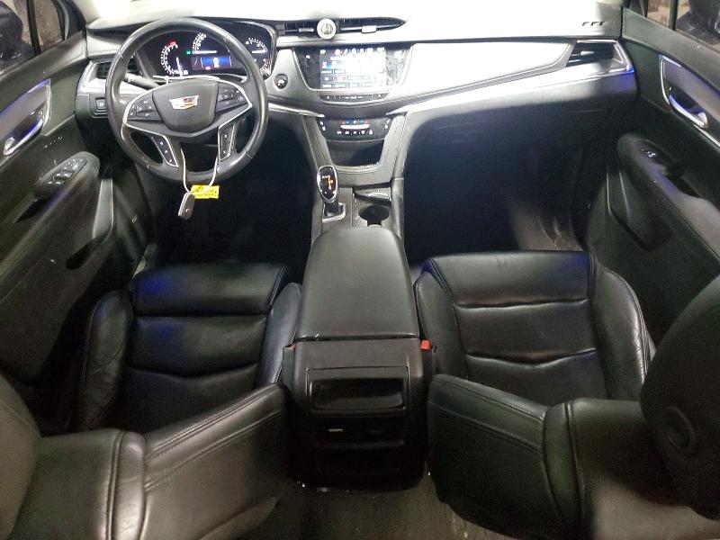 Photo 8 from auction – 2017 CADILLAC XT5 with VIN 1GYKNERS2HZ148146