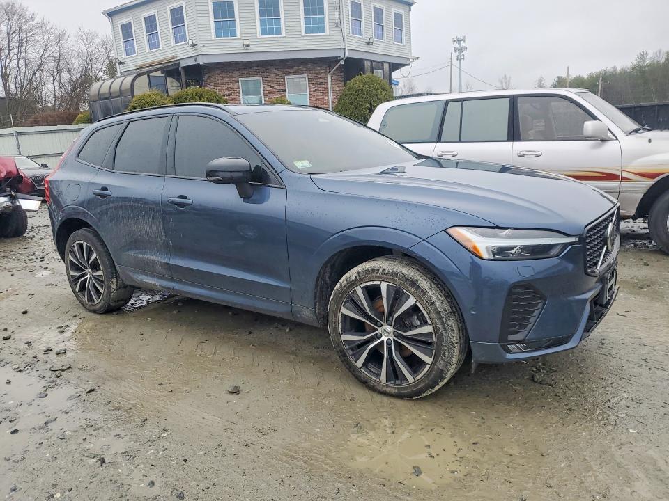 Photo 4 from auction – 2023 VOLVO XC60 with VIN YV4L12RWXP1204058