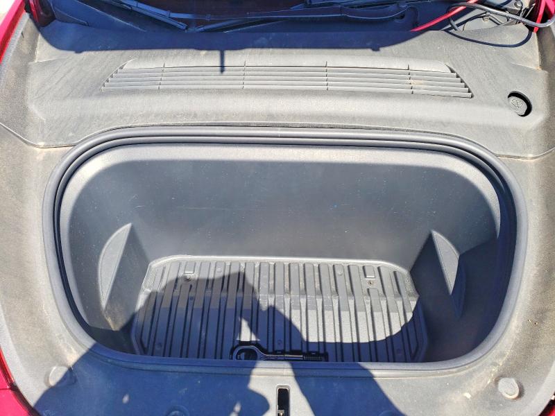 Photo 11 from auction – 2021 TESLA MODEL Y with VIN 5YJYGAEE7MF230103