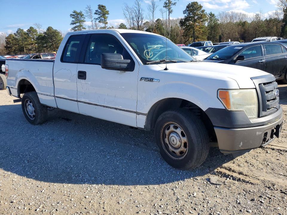 Photo 4 from auction – 2011 FORD F150 with VIN 1FTFX1CF5BFB69006