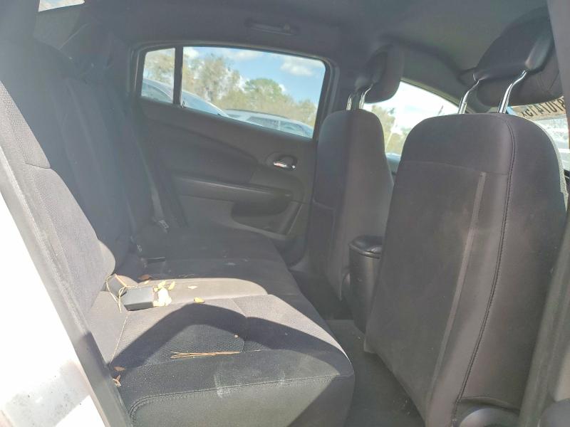 Zdjęcie 10 z aukcji – 2014 CHRYSLER 200 z VIN 1C3CCBAB8EN123656