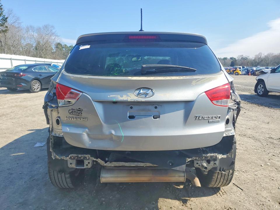Photo 6 from auction – 2012 HYUNDAI TUCSON with VIN KM8JU3AC2CU499962