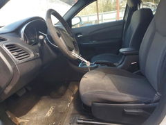 Foto 7 de la subasta – 2014 CHRYSLER 200 con VIN 1C3CCBAB8EN123656