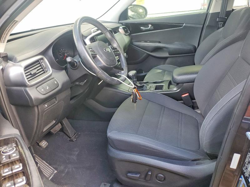 Photo 7 from auction – 2019 KIA SORENTO with VIN 5XYPG4A33KG541602