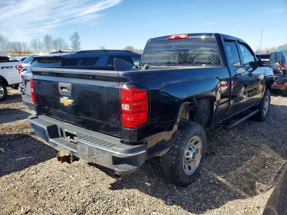Photo 3 from auction – 2019 CHEVROLET SILVERADO with VIN 2GC2KREG8K1174077