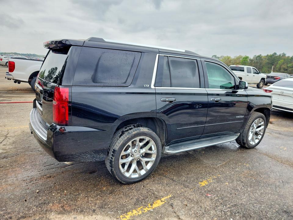 Photo 3 from auction – 2016 CHEVROLET TAHOE with VIN 1GNSCCKC1GR406567