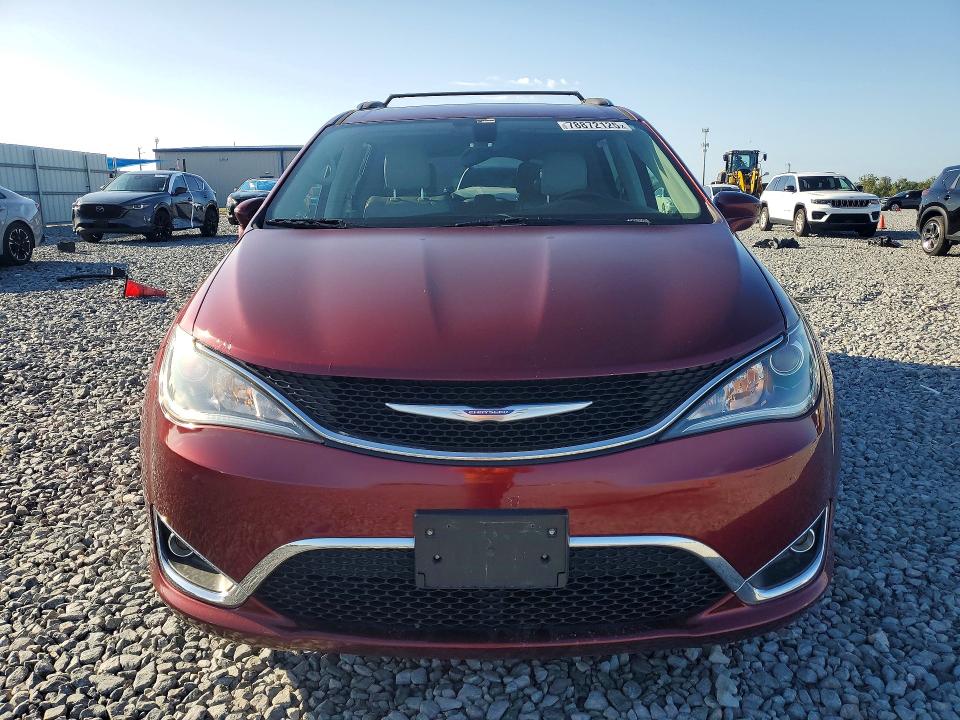 Photo 5 from auction – 2018 CHRYSLER PACIFICA with VIN 2C4RC1BG4JR113813