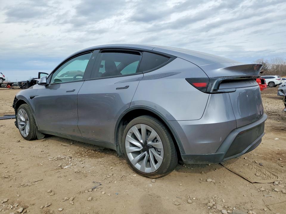 Photo 2 from auction – 2026 TESLA Y with VIN 7SAYGDED0TF462794