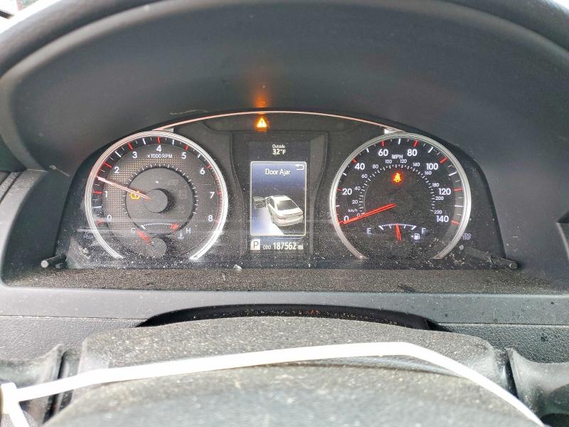 Photo 9 from auction – 2016 TOYOTA CAMRY with VIN 4T1BF1FK2GU604539