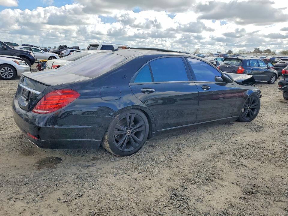 Photo 3 from auction – 2015 MERCEDES-BENZ S with VIN WDDUG8CB3FA094571