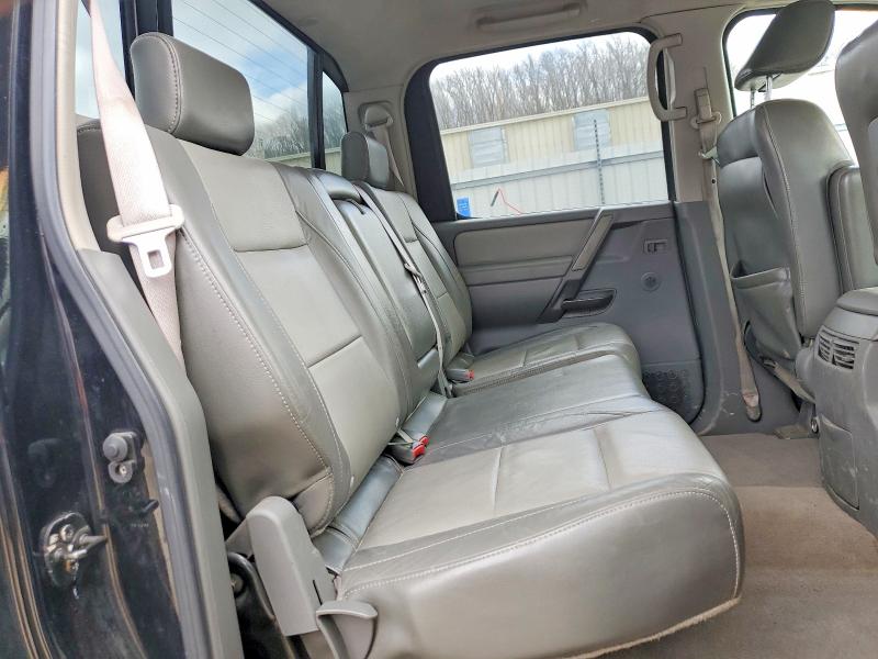 Photo 10 from auction – 2005 NISSAN TITAN with VIN 1N6AA07B75N509499