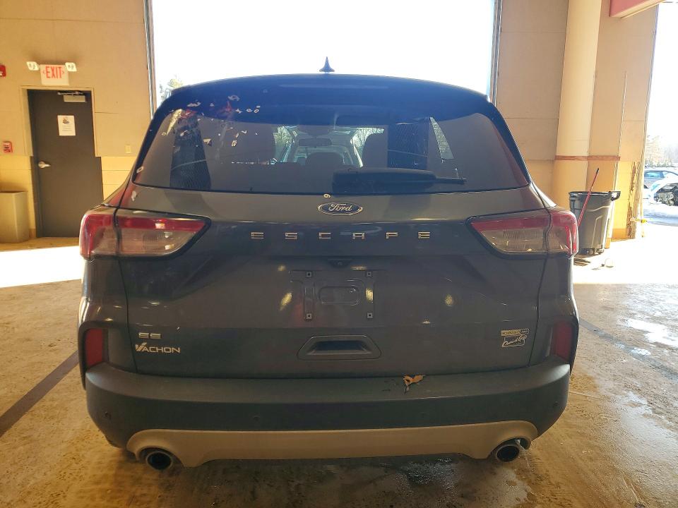 Photo 6 from auction – 2020 FORD ESCAPE with VIN 1FMCU9G69LUA90225