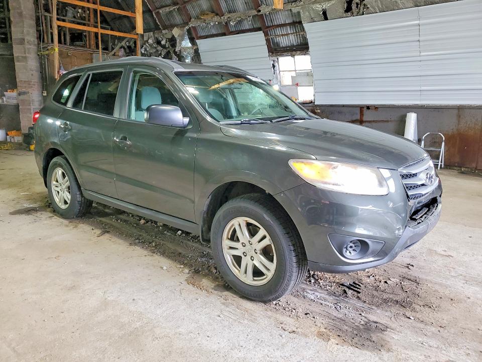 Photo 4 from auction – 2012 HYUNDAI SANTA FE with VIN 5XYZG3ABXCG094021