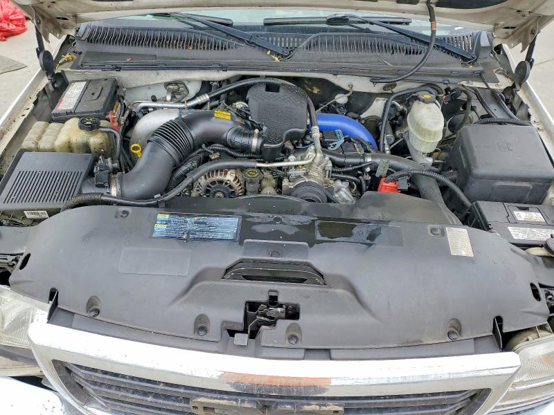 Photo 11 from auction – 2004 GMC SIERRA with VIN 1GTHK23164F104329
