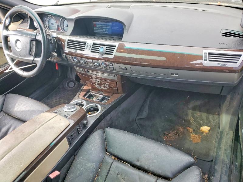 Photo 8 from auction – 2007 BMW 750 with VIN WBAHN83517DT70464