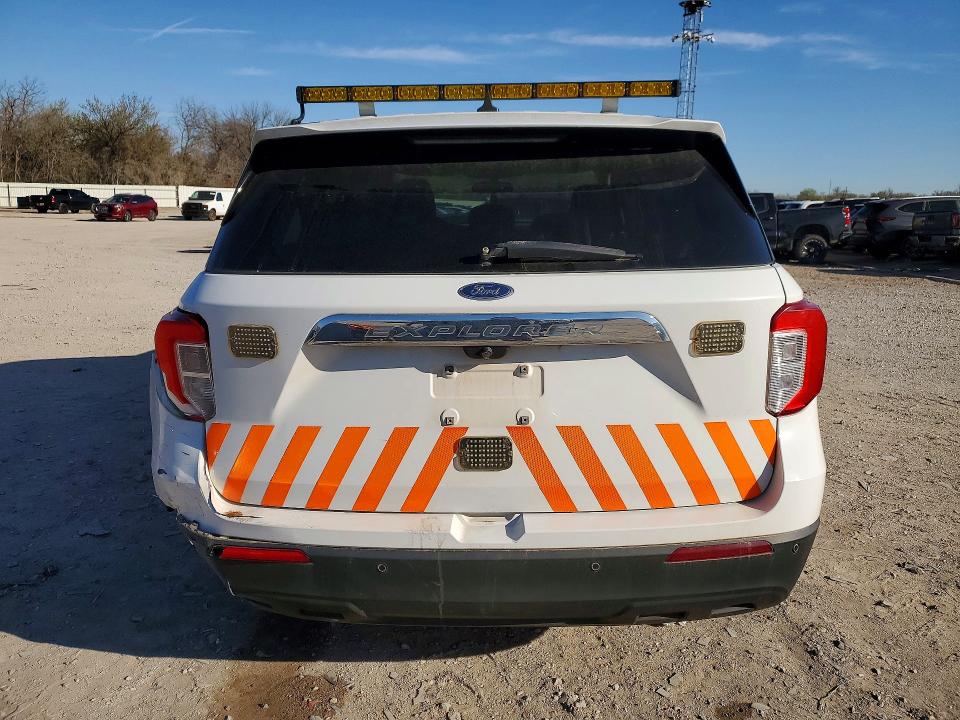 Photo 6 from auction – 2021 FORD EXPLORER with VIN 1FMSK8BB8MGC31334