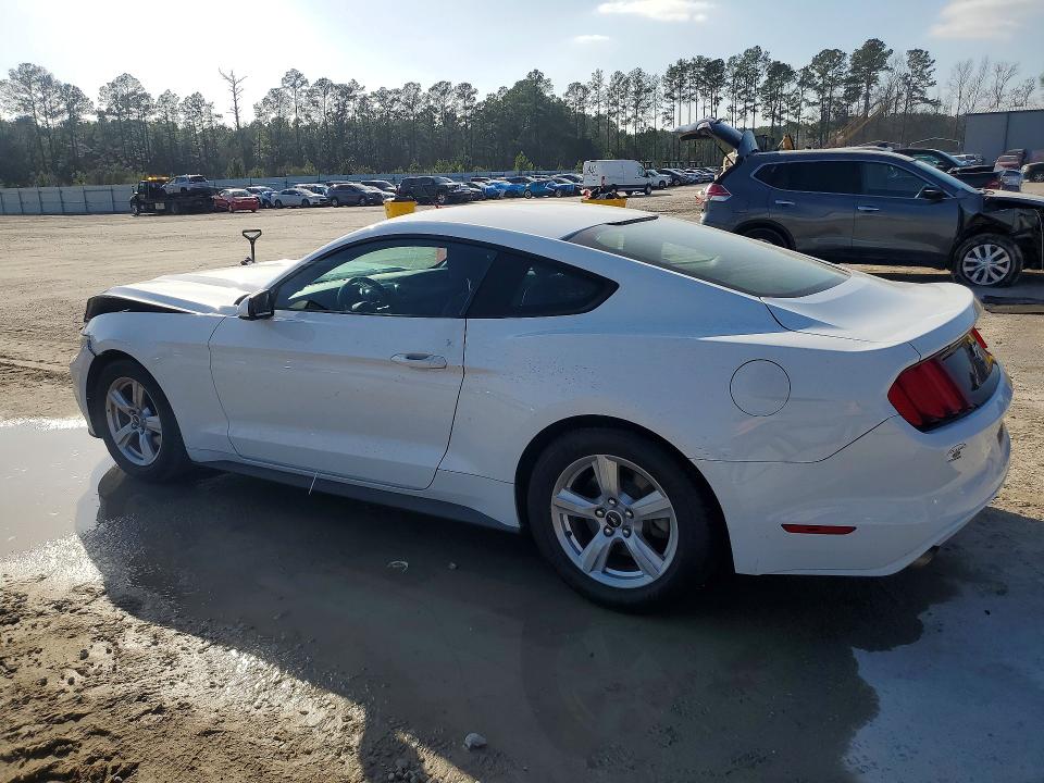 Photo 2 from auction – 2017 FORD MUSTANG with VIN 1FA6P8AM3H5308872
