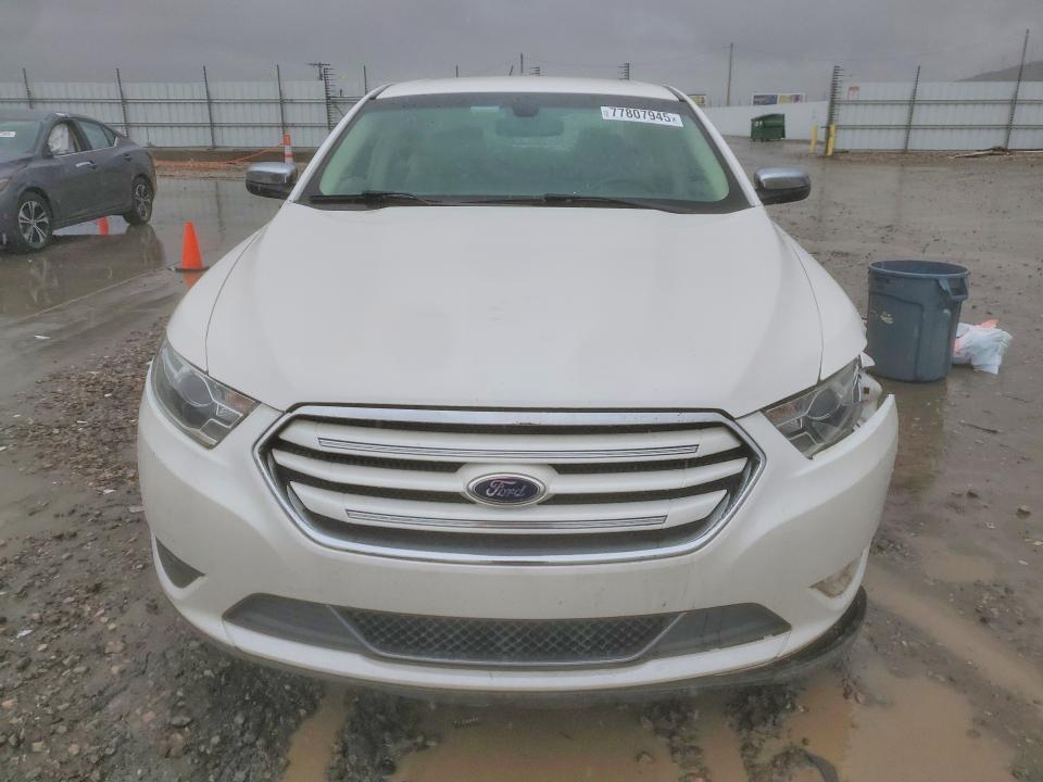 Photo 5 from auction – 2016 FORD TAURUS with VIN 1FAHP2F86GG106693