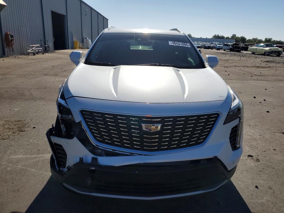 Photo 5 from auction – 2020 CADILLAC XT4 with VIN 1GYFZCR46LF130920