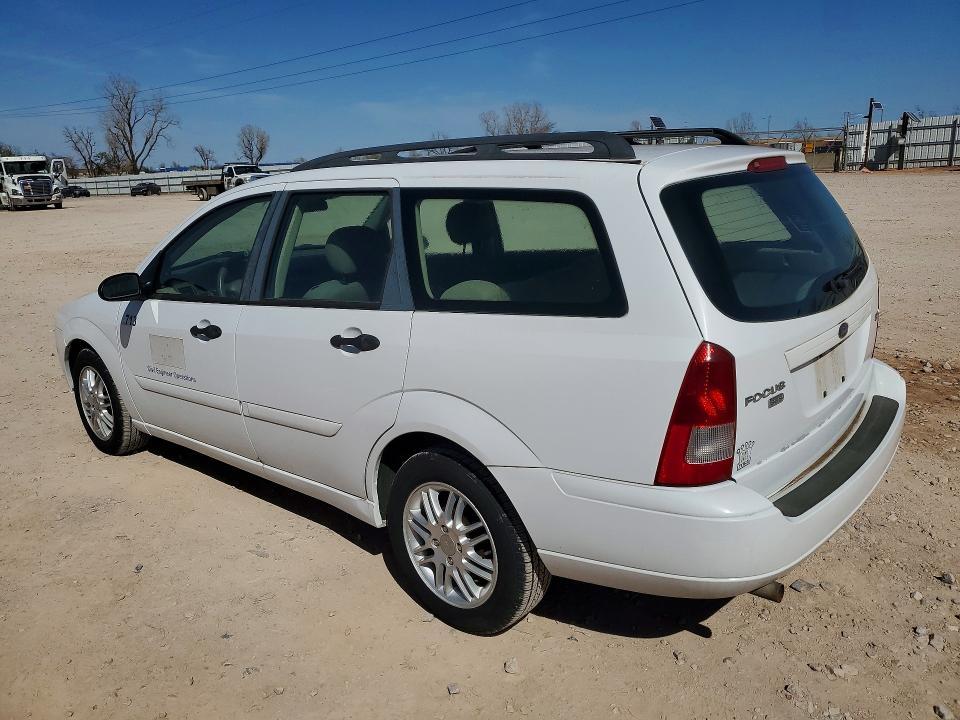 Photo 2 from auction – 2005 FORD FOCUS with VIN 1FAHP36N95W177000