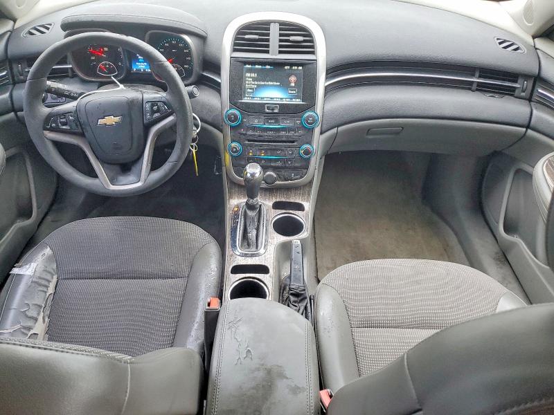 Photo 8 from auction – 2015 CHEVROLET MALIBU with VIN 1G11C5SL3FF110104