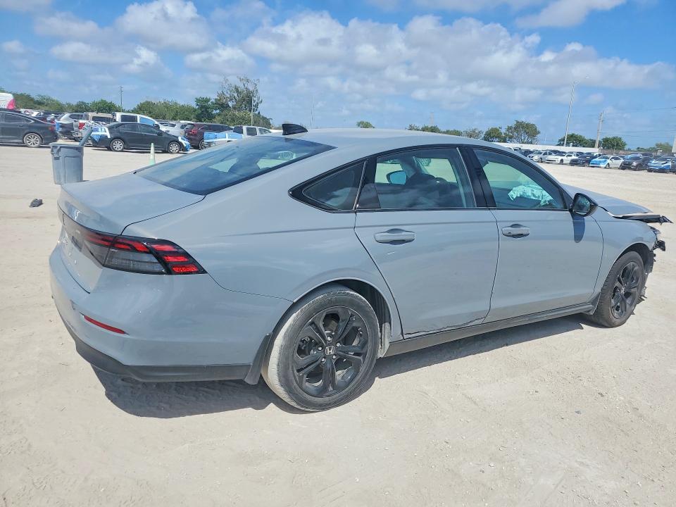 Photo 3 from auction – 2025 HONDA ACCORD with VIN 1HGCY1F48SA080894