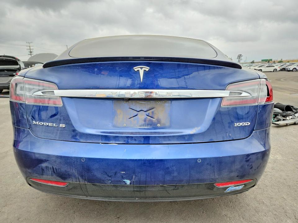 Photo 6 from auction – 2018 TESLA MODEL S with VIN 5YJSA1E22JF248386