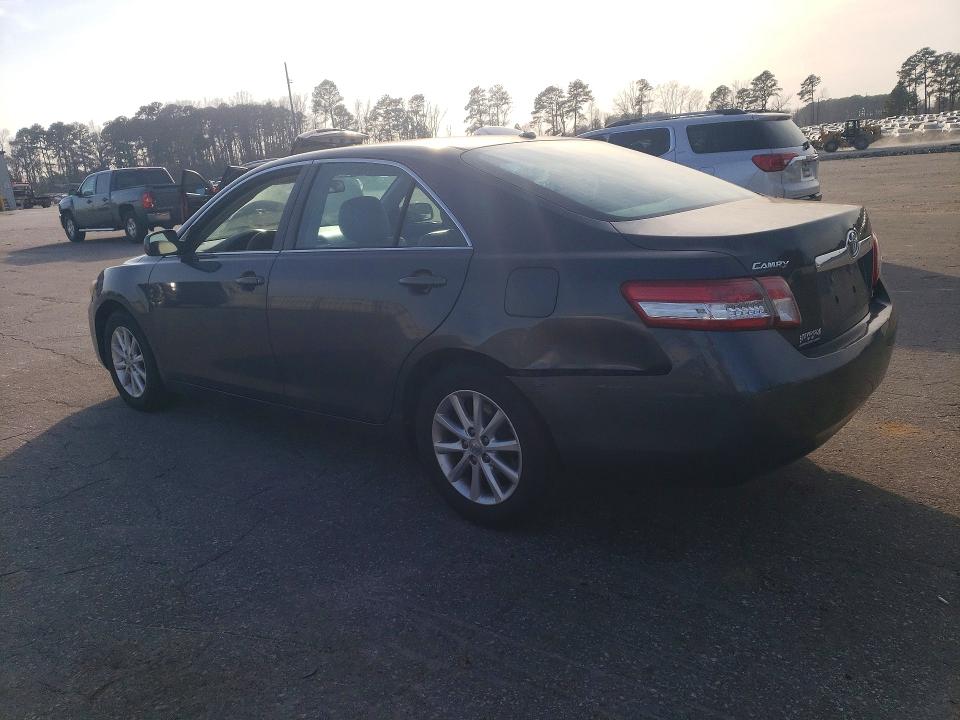Photo 2 from auction – 2011 TOYOTA CAMRY with VIN 4T1BF3EK3BU205905