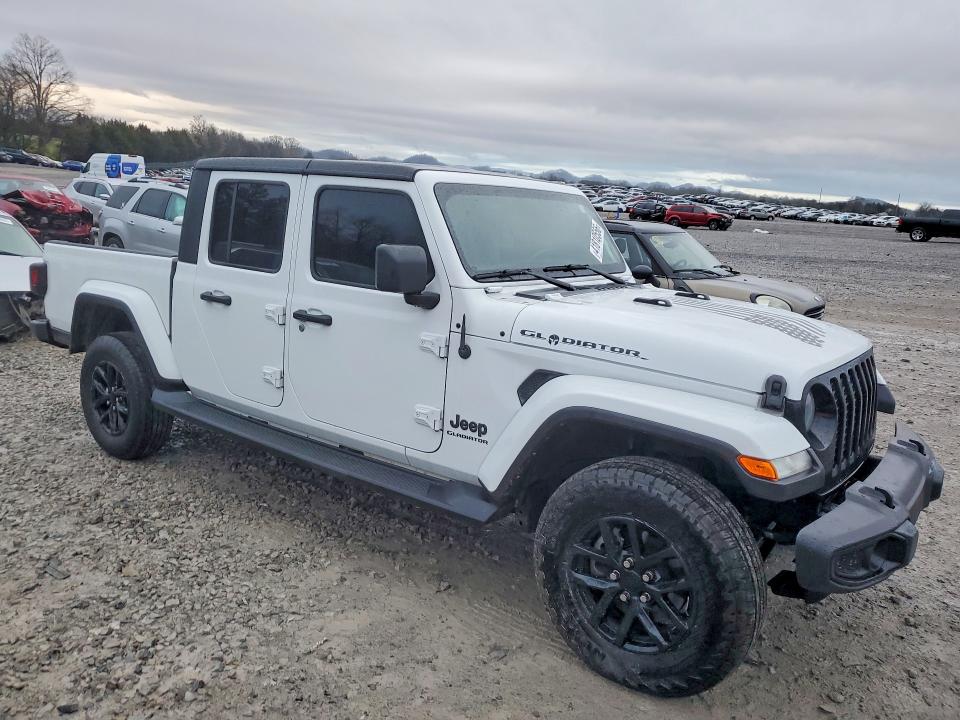 Photo 4 from auction – 2022 JEEP GLADIATOR with VIN 1C6HJTAG7NL169863