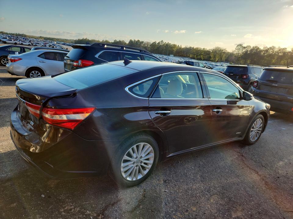 Photo 3 from auction – 2014 TOYOTA AVALON with VIN 4T1BD1EB8EU029738