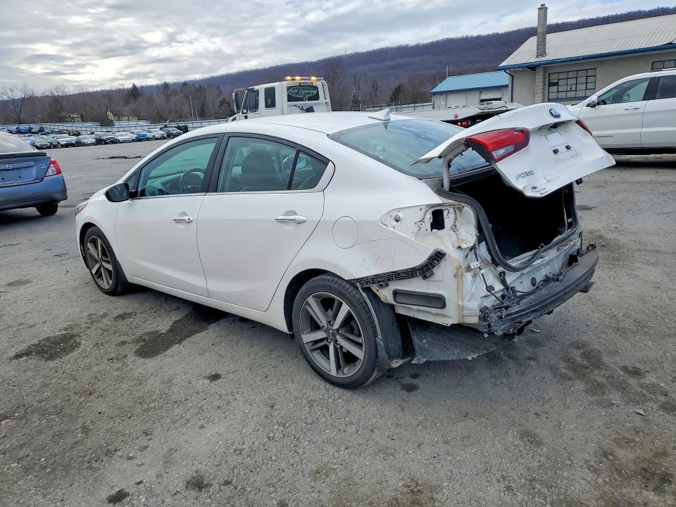 Photo 2 from auction – 2017 KIA FORTE with VIN 3KPFL4A8XHE037167