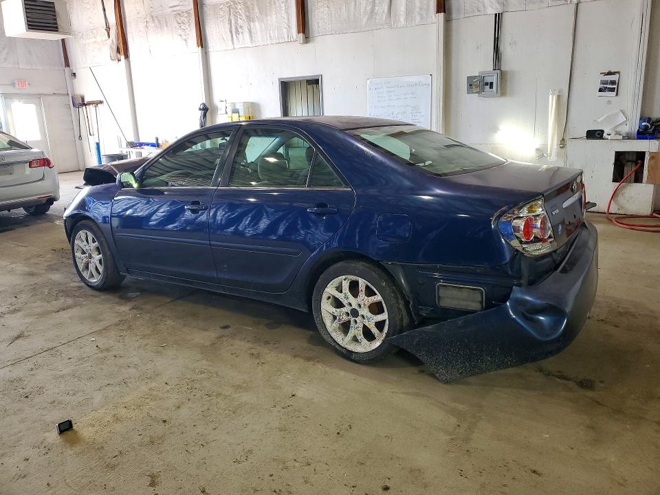 Photo 2 from auction – 2005 TOYOTA CAMRY with VIN 4T1BE32K95U079416