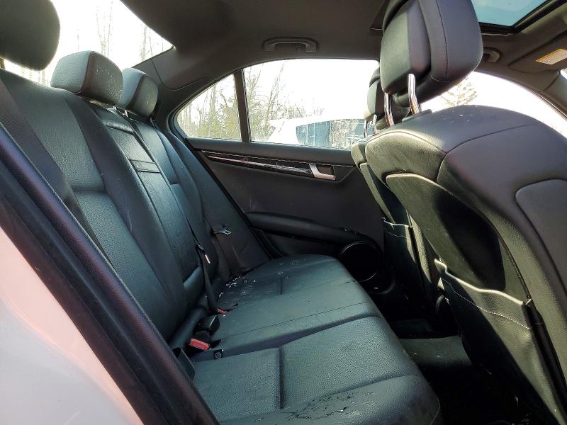 Photo 10 from auction – 2012 MERCEDES-BENZ C with VIN WDDGF8FB0CF916799