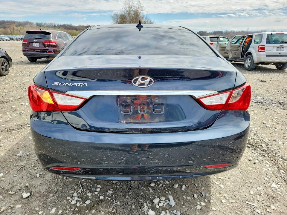 Photo 6 from auction – 2013 HYUNDAI SONATA with VIN 5NPEB4AC6DH522902